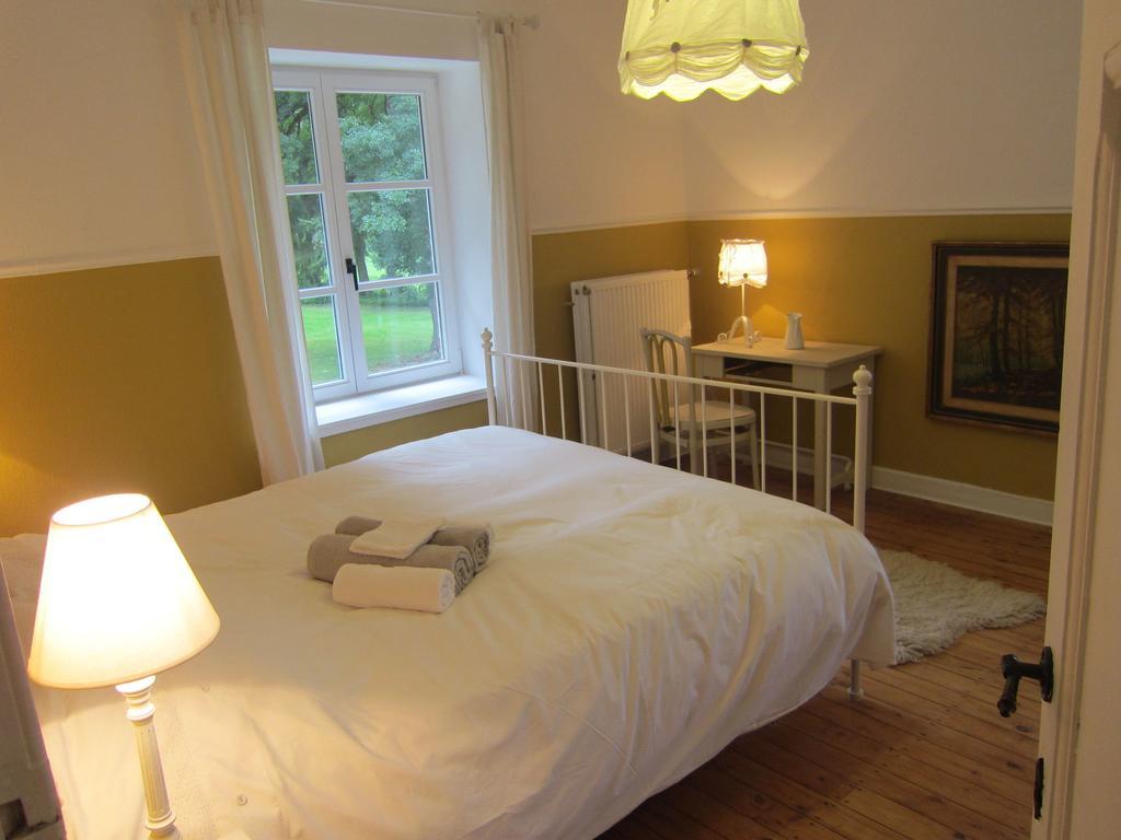 Вилла Delightful Castle In Bastogne With Bubble Bath Экстерьер фото