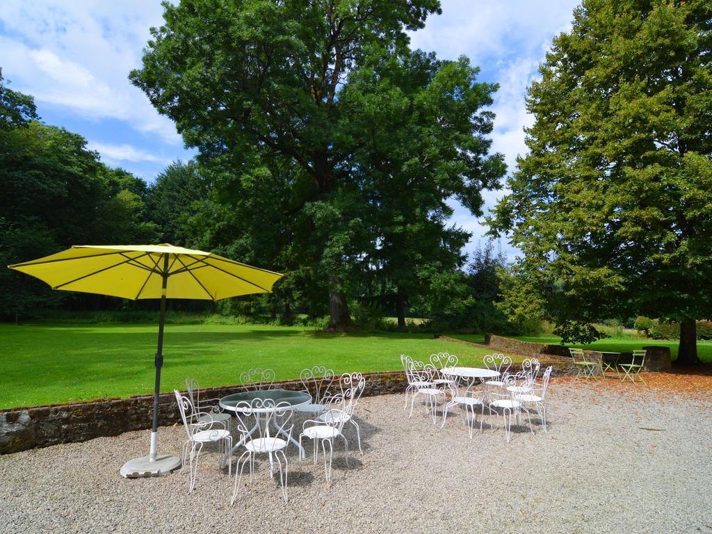 Вилла Delightful Castle In Bastogne With Bubble Bath Экстерьер фото